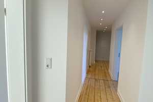 Attraktive  3-Zimmer-Altbauwohnung in Düsseldorf-Bilk zu vermieten – Düsseldorf – Vorschaubild 2