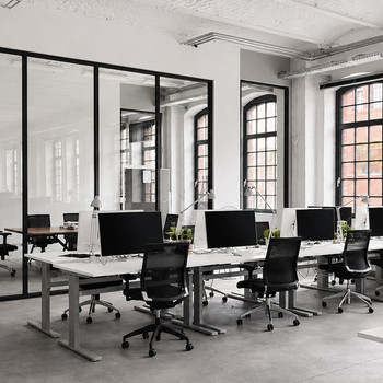 355 m² - Büro / Showroom - direkt am Wasser - Top Lage Kreuzberg - 1.OG