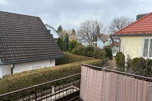Schöne 4 Zimmerwohnung mit großen Balkon – Die vollständige Adresse der Immobilie erhältst du vom Anbieter., 81827 Waldtrudering, München – Vorschaubild 17