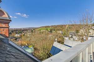 2. OG! Hochwertige und charmante Dachgeschosswohnung mit grandioser Panoramaterrasse – Die vollständige Adresse der Immobilie erhältst du vom Anbieter., 65193 Nordost, Wiesbaden – Vorschaubild 4