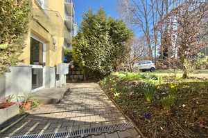 Chemnitz• Bernsdorf • 2 Zimmer • mit Balkon • Tageslichtbad • Stellplatz • schnell sein! – Chemnitz – Vorschaubild 2