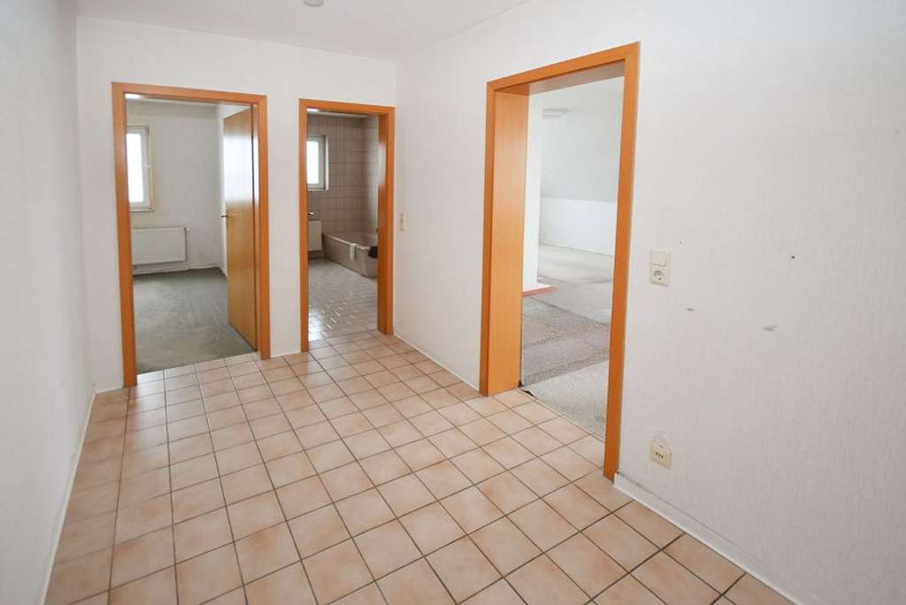 Immobilie in Goslar - Großzügige 2-Zimmer-Dachgeschosswohnung in ruhiger Lage.... - Bild 3