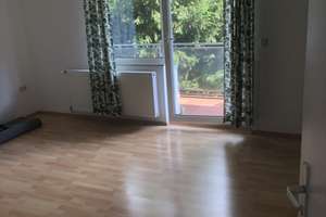 Gepflegte 2-Zimmer-Wohnung mit Balkon im 1. OG in Wuppertal-Heckinghausen – Oberwall 6b, 42289 Heckinghausen, Wuppertal – Vorschaubild 2