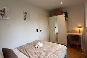  WG-Zimmer  in 5er WG München Bogenhausen – Knappertsbuschstraße 27, 81927 Englschalking, München – Vorschaubild 11
