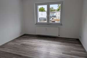Helle 3,5-Zimmer-Wohnung mit Balkon in Oberhausen-Tackenberg
