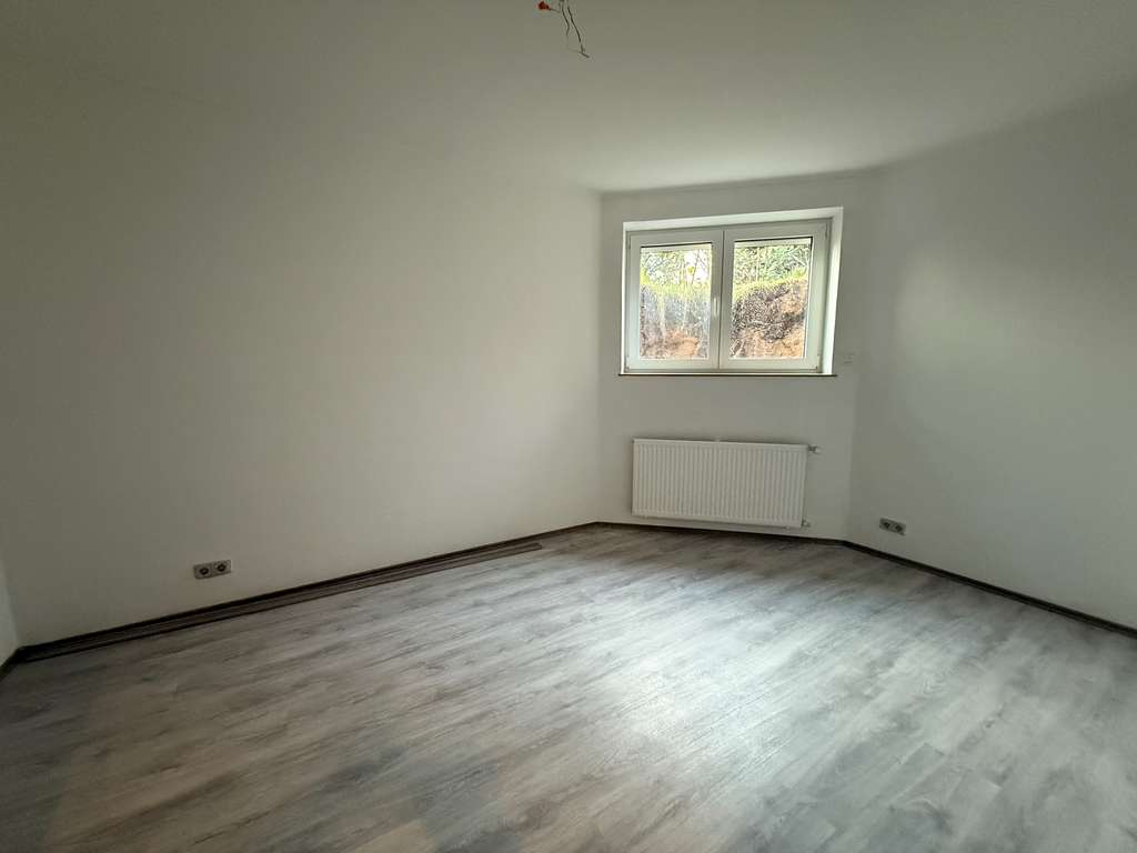 Immobilie in Maintal - **3-Zimmer-Souterrain-Wohnung in Maintal - ideale Kapitalanlage** - Bild 4