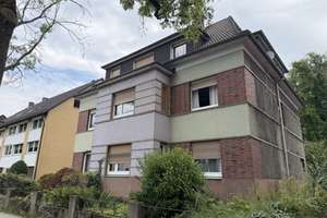Freistehendes 3-Familienwohnhaus mit 3 Garagen und Garten - teilbar nach WEG – Wittener Straße 195, 44803 Altenbochum, Bochum – Vorschaubild 2