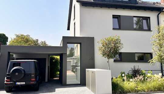 Bild von Luxuriöse Doppelhaushälfte in guter Lage – Design, Technik & Ruhe auf höchstem Niveau