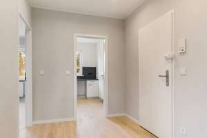 Modernisierte 2-Zimmer-Wohnung mit BALKON und EBK in Berlin-Lichterfelde – Grabenstraße 2a, 12209 Lichterfelde, Berlin – Vorschaubild 11
