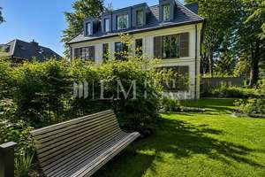Hausgefühl am Hirschpark: Garten-Maisonette mit Terrasse und ca. 160 m² Gartenanteil – Die vollständige Adresse der Immobilie erhältst du vom Anbieter., 22609 Nienstedten, Hamburg – Vorschaubild 11