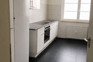 Frisch renovierte 4-Zimmer-Wohnung im Herzen von Öhringen – Karlsvorstadt 41/43, 74613 Öhringen – Vorschaubild 3