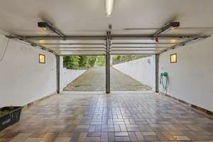 Architektenhaus der Extraklasse – außergewöhnliches Design trifft Wohnkomfort – Die vollständige Adresse der Immobilie erhältst du vom Anbieter., 63517 Rodenbach – Vorschaubild 20