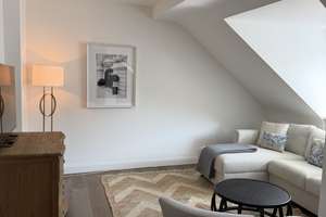 Luxuriöse, möblierte Wohnung in Toplage - Düsseldorf Golzheim – Die vollständige Adresse der Immobilie erhältst du vom Anbieter., 40474 Golzheim, Düsseldorf – Vorschaubild 9