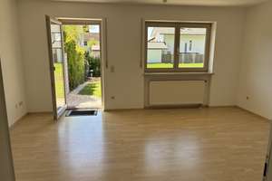 Doppelhaushälfte mit großem Garten, Terrasse und ausgebautem Dachgeschoss zur Miete in Marktl am Inn – Sandbergstraße 15, 84533 Marktl – Vorschaubild 6