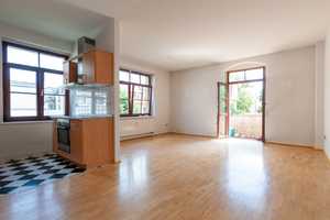 Striesen - bezugsfertige 2-Zimmer-Wohnung mit Ostbalkon in ruhigem Hinterhaus – Augsburger Straße 89, 1277 Dresden – Vorschaubild 1