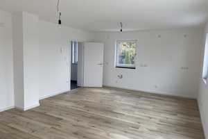 Geräumige 7-Zimmer-Doppelhaushälfte mit gehobener Innenausstattung in Weng-Hösacker Weng – Raffacher Straße 20, 84187 Landshut (Kreis) – Vorschaubild 8