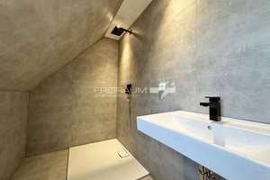 FREIRAUM4 +++ Loftartige Traumwohnung in zentraler Lage von Siegen! – Die vollständige Adresse der Immobilie erhältst du vom Anbieter., 57072 Siegen, Siegen – Vorschaubild 9