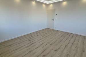 Top-Lage: kernsanierte 3-Zi-Wohnung mit Wintergarten und Einbauküche (teilmöbliert) – Kerpener Straße 1, 50937 Lindenthal (Ortsteil), Köln – Vorschaubild 15