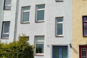Lukratives 3-Familienhaus mit Garage nur wenige Minuten vom Marktplatz – Wismar – Vorschaubild 1