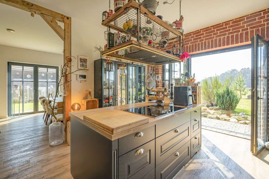 Immobilie in Rehlingen - Energieeffizientes Paradies mit Aussicht - Bild 4