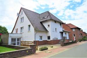 Großzügiges Mehrfamilienhaus mit 5 Wohneinheiten und 1187qm Grundstück in Schumburg Seggebruch. – Die vollständige Adresse der Immobilie erhältst du vom Anbieter., 31691 Seggebruch – Vorschaubild 2