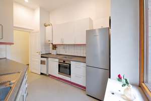 Altbau-Liebe: Repräsentative 3-Zimmer-Wohnung in historischem Anwesen - Heidelberg-Neuenheim – Die vollständige Adresse der Immobilie erhältst du vom Anbieter., 69120 Neuenheim, Heidelberg – Vorschaubild 9