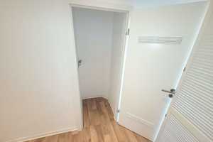 Traumhafte 2-Zimmer Wohnung mit saniertem Bad und edler Einbauküche – Wittenberger Straße 2, 6132 Halle (Saale) – Vorschaubild 6