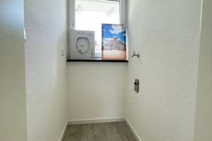 *Balkonwohnung*modernisiert*Wannenbad*gedämmtes Haus*ruhige Lage* – Bandstr. 128, 45359 Bedingrade, Essen – Vorschaubild 16