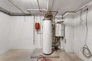 Helles Reihenmittelhaus mit studioähnlicher Dachgeschosswohnung – ideal für Familien! – Die vollständige Adresse der Immobilie erhältst du vom Anbieter., 93055 Ostenviertel, Regensburg – Vorschaubild 35