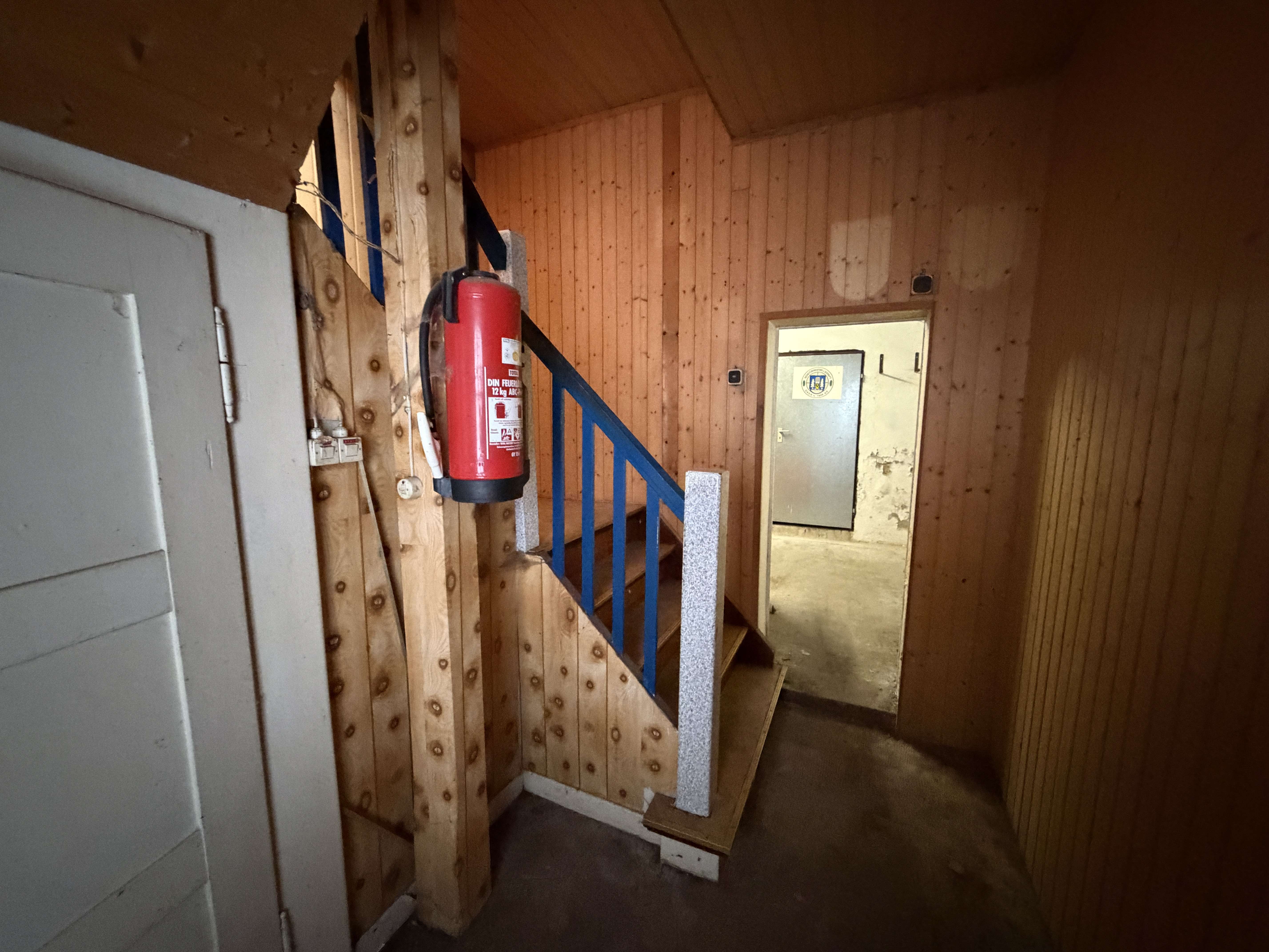 Sanierungsbedürftiges Ein- bis Zweifamilienhaus in Oker, Goslar Kreis – Bild 3