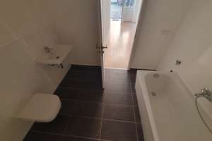 Großzügige 2,5-Zimmer-Wohnung mit Einbauküche und super Infrastruktur – Braunschweiger Straße 5, 39112 Sudenburg, Magdeburg – Vorschaubild 12