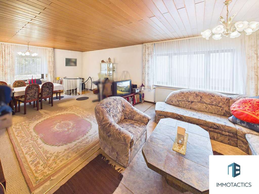 Immobilie in Odernheim am Glan - Freistehendes Einfamilienhaus mit Garage, Carport und Garten in Odernheim am Glan - Bild 3