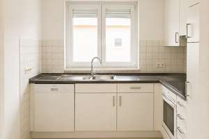 2,5-Zimmer-Wohnung mit Tiefgarage, Balkon + Einbauküche in Heilbronn Ost zu verkaufen! – Die vollständige Adresse der Immobilie erhältst du vom Anbieter., 74074 Heilbronn, Heilbronn – Vorschaubild 4