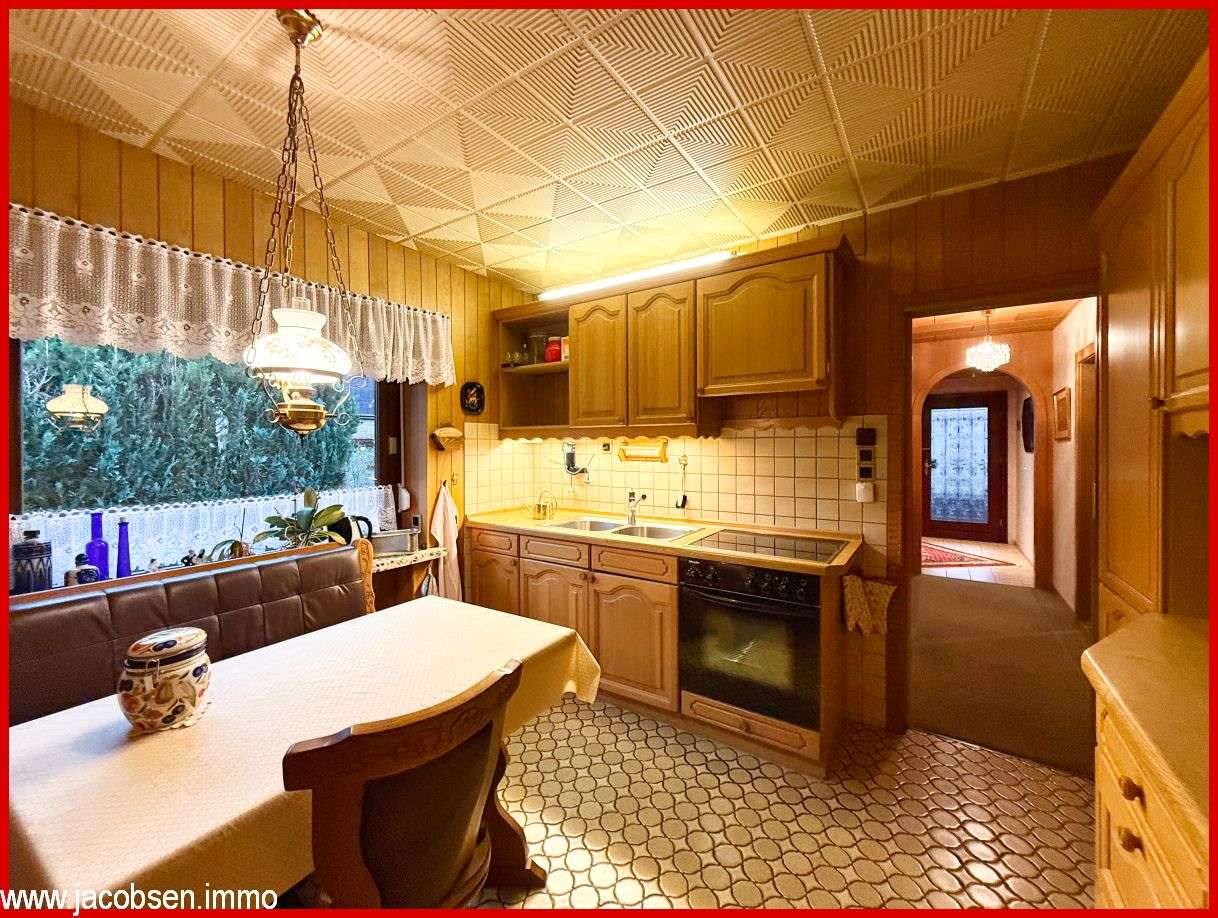 Immobilie in Schuby - Zwischen Ruhe und Raum – authentischer Bungalow mit Wintergarten auf großzügigem Grundstück - Bild 2