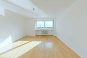 Helle 2,5-Zimmer-Wohnung mit EBK in Oberhausen – Augsburg – Vorschaubild 4