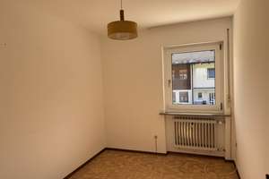 Mehr Platz, mehr Möglichkeiten, mehr Zu Hause! Interessantes Reihenmittelhaus in ruhiger Lage – Die vollständige Adresse der Immobilie erhältst du vom Anbieter., 82487 Oberammergau – Vorschaubild 4
