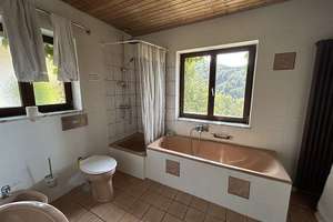 Wohnhaus mit vielseitig nutzbarem Anbau und Blick zum Belchen – Die vollständige Adresse der Immobilie erhältst du vom Anbieter., 79692 Elbenschwand – Vorschaubild 11