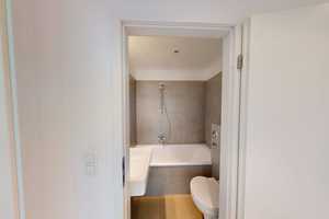 Zuhause mit Stil – Modernisierte 2-Zimmer- Wohnung mit Balkon – Hamburg – Vorschaubild 10