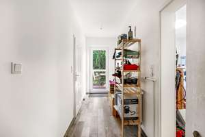 Bremen-Grohn: Freistehendes Einfamilienhaus mit Einliegerwohnung und Dachterrasse in guter Lage  – Die vollständige Adresse der Immobilie erhältst du vom Anbieter., 28759 Grohn, Bremen – Vorschaubild 6