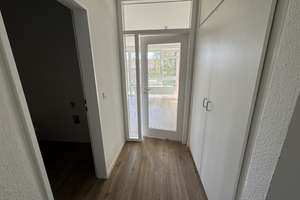 Tolle 2 Zimmerwohnung mit Balkon in Hannover - Wettbergen ! – Kuenzerweg 14, 30457 Wettbergen, Hannover – Vorschaubild 5