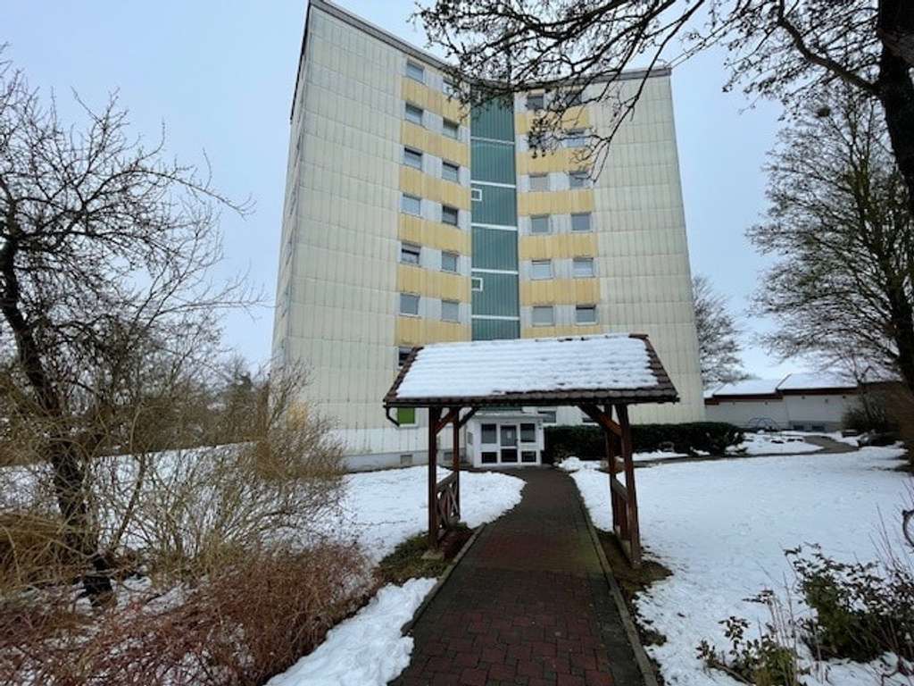 Immobilie in Hardheim - Wir bieten an: 3Zi-Wohnung mit Küche und Garage in Hardheim
 - Bild 1