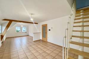 Bezugsfertige und sanierte 4-Zimmer-Maisonettewohnung mit schöner Einbauküche und Gartennutzung – Die vollständige Adresse der Immobilie erhältst du vom Anbieter., 42855 Nordstadt, Remscheid – Vorschaubild 1