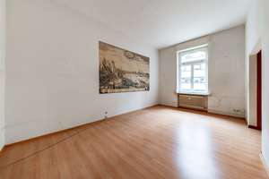 Frankfurt-Westend: Stilvolle 4-Zimmer-Belle-Etage mit Loggia und großem Potenzial – 60322 Westend-Nord, Frankfurt am Main – Vorschaubild 4