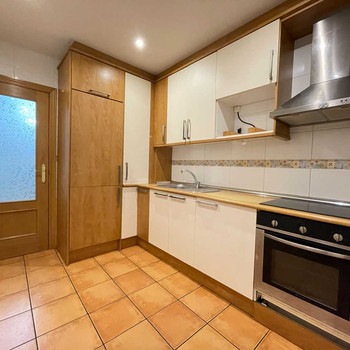 Erdgeschosswohnung mit Terrasse zum Verkauf in Colmenar Viejo, Madrid