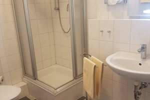 Gepflegte 1-Zimmer Möblierte Wohnung in Krefeld-Uerdingen – Die vollständige Adresse der Immobilie erhältst du vom Anbieter., 47829 Uerdingen, Krefeld – Vorschaubild 6