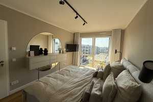 Möbiliertes Wohnen in hochwertigen Ambiente. 2 Zi-Wohnung im beliebten vierzig549 Quartier. – Düsseldorf – Vorschaubild 2