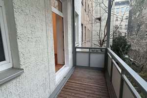 Großzügiger 2-Zimmer-Altbau im 1.OG mit Balkon & Tageslichtbad in gefragter Schöneberger Kiezlage – Die vollständige Adresse der Immobilie erhältst du vom Anbieter., 10829 Schöneberg, Berlin – Vorschaubild 7