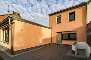 Ein Haus mit Herz - und ein Garten zum Verlieben  – Die vollständige Adresse der Immobilie erhältst du vom Anbieter., 47179 Aldenrade, Duisburg – Vorschaubild 12