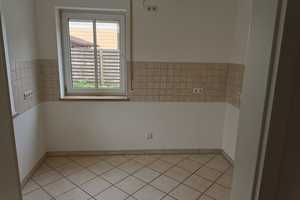 Freundliches 7-Zimmer-Reihenendhaus in Pliening – Raiffeisenstraße 17 b, 85652 Ebersberg (Kreis) – Vorschaubild 9