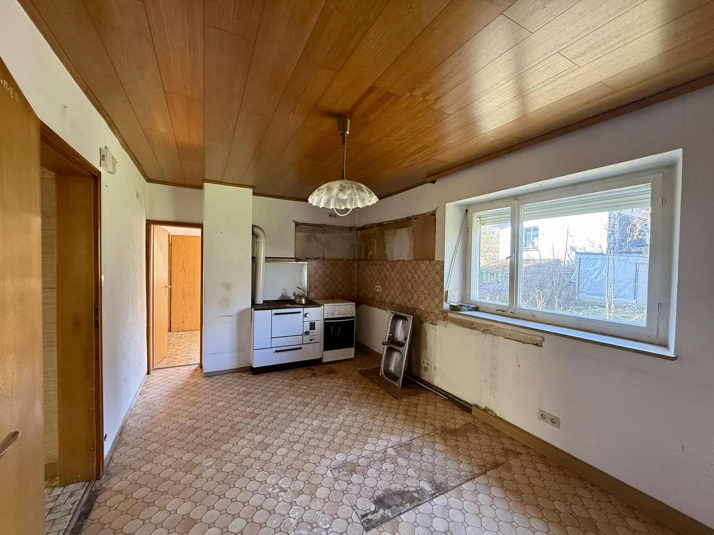 Immobilie in Weilersbach - Einfamilienhaus - 6 Zimmer - 137 m² - Garten am Weilersbach - von Privat - Bild 3